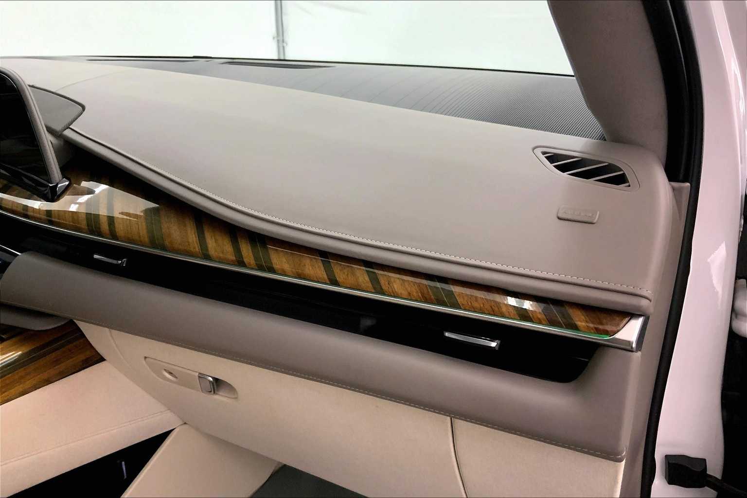 Thumbnail: 2021 Cadillac Escalade - 23