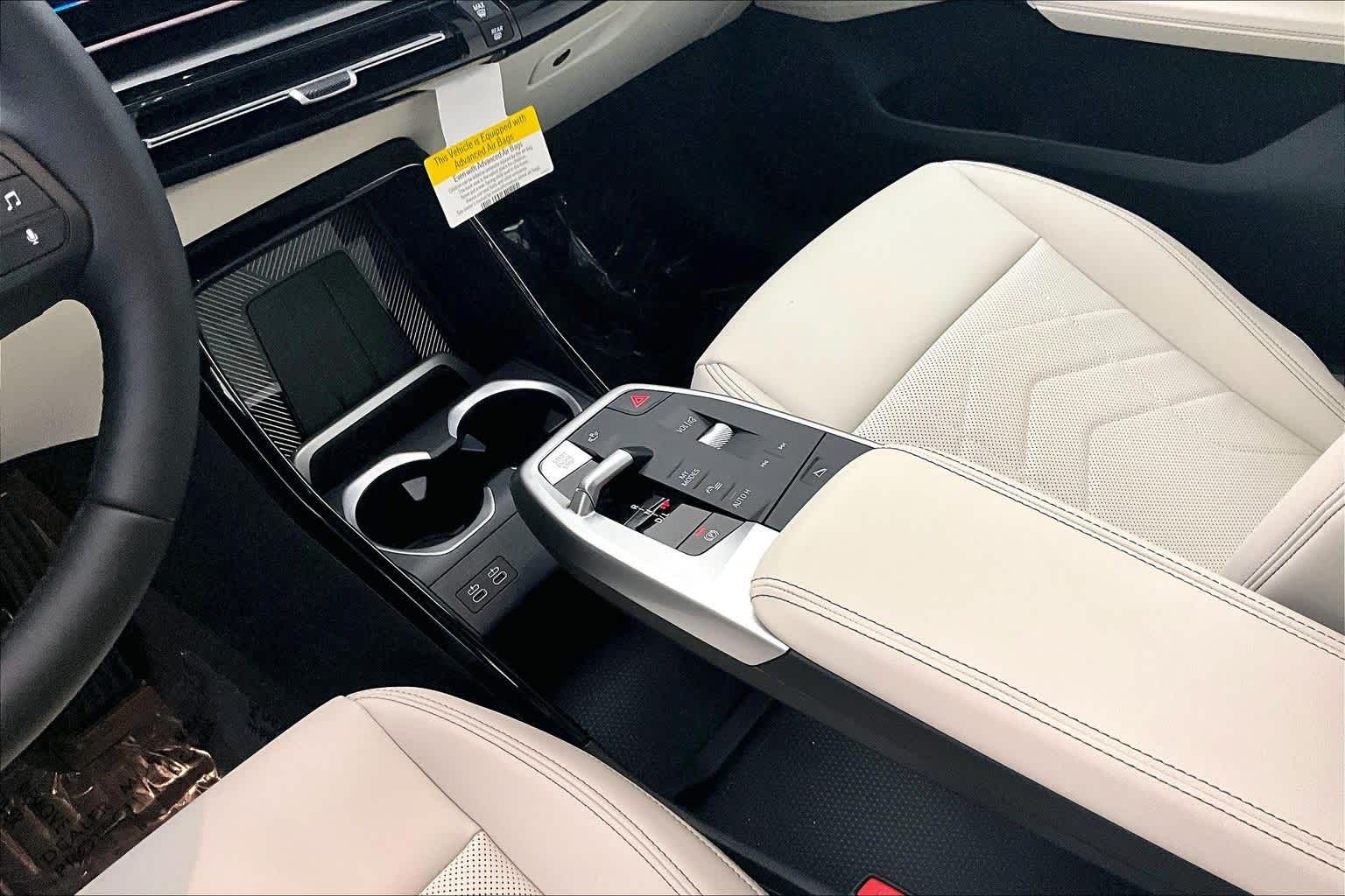 Thumbnail: 2026 BMW X1 - 17