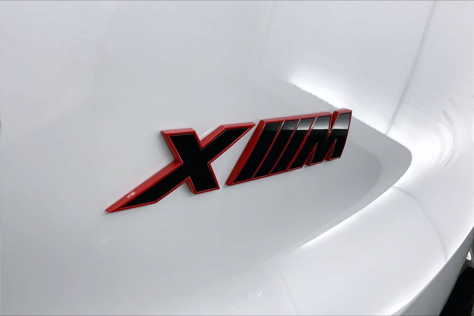 Thumbnail: 2026 BMW XM - 7