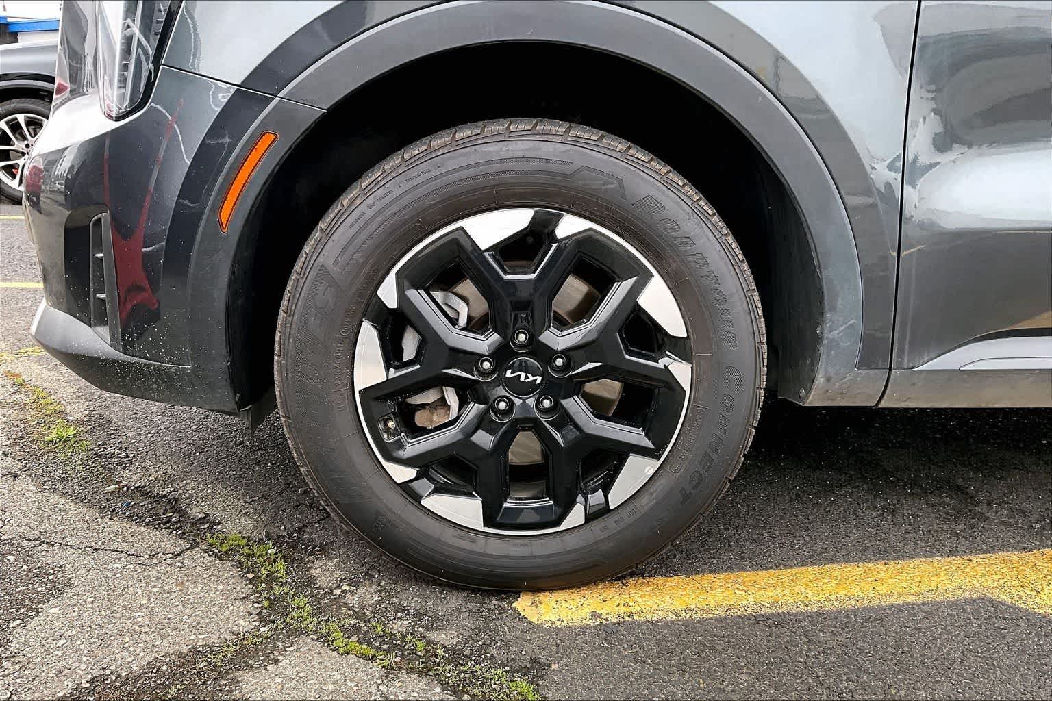 Thumbnail: 2024 Kia Sorento - 8