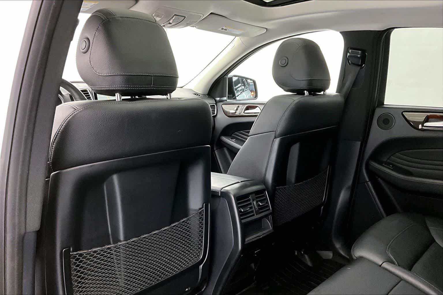 Thumbnail: 2016 Mercedes-Benz GLE - 12