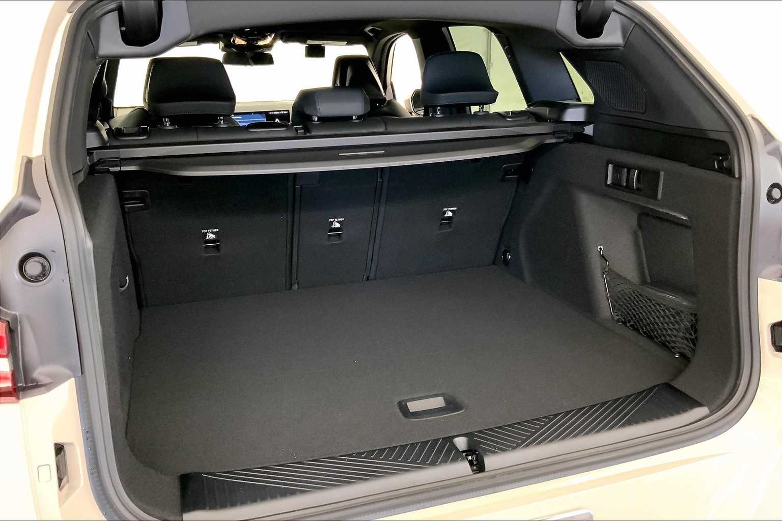 Thumbnail: 2025 BMW X3 - 19