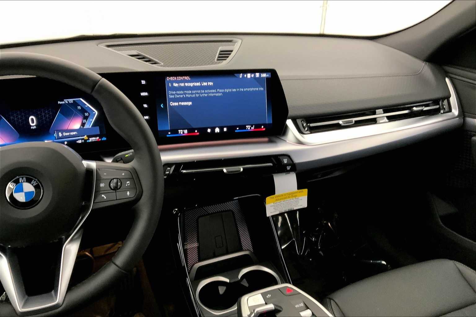 Thumbnail: 2025 BMW X2 - 16