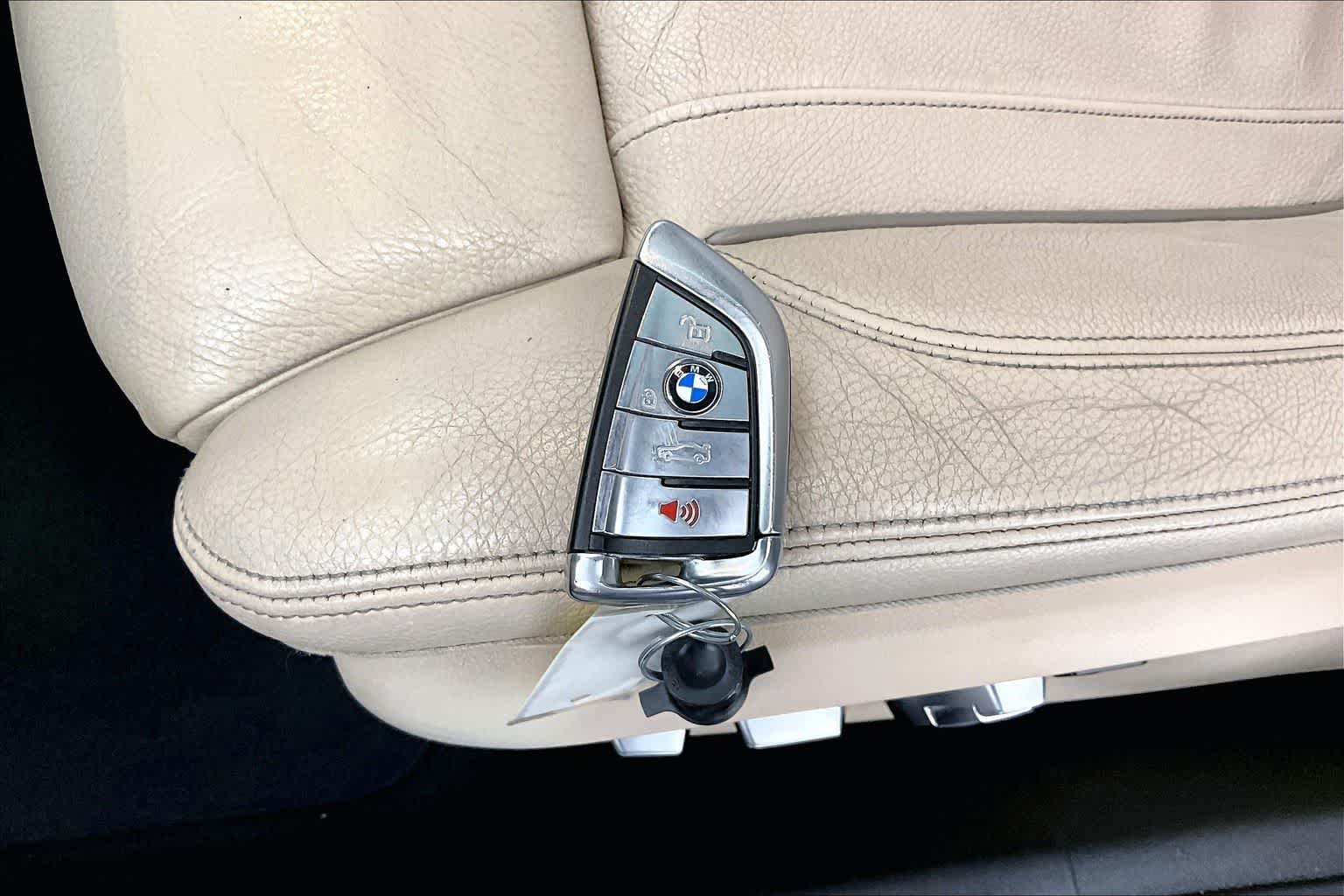 Thumbnail: 2018 BMW 5 Series - 20