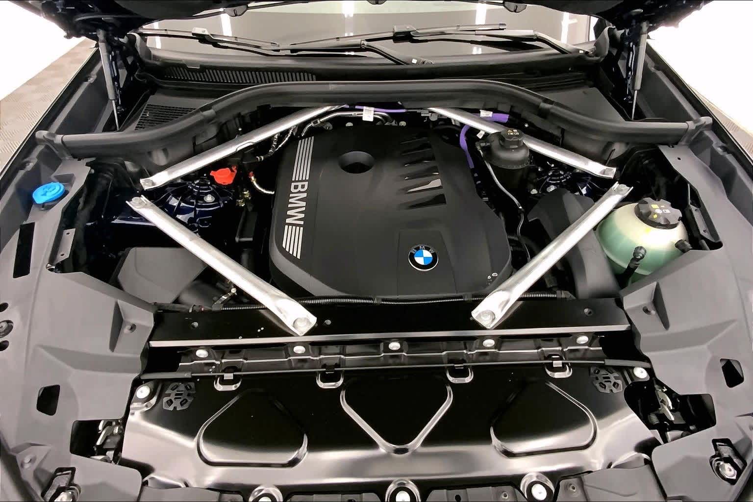 Thumbnail: 2026 BMW X5 - 9