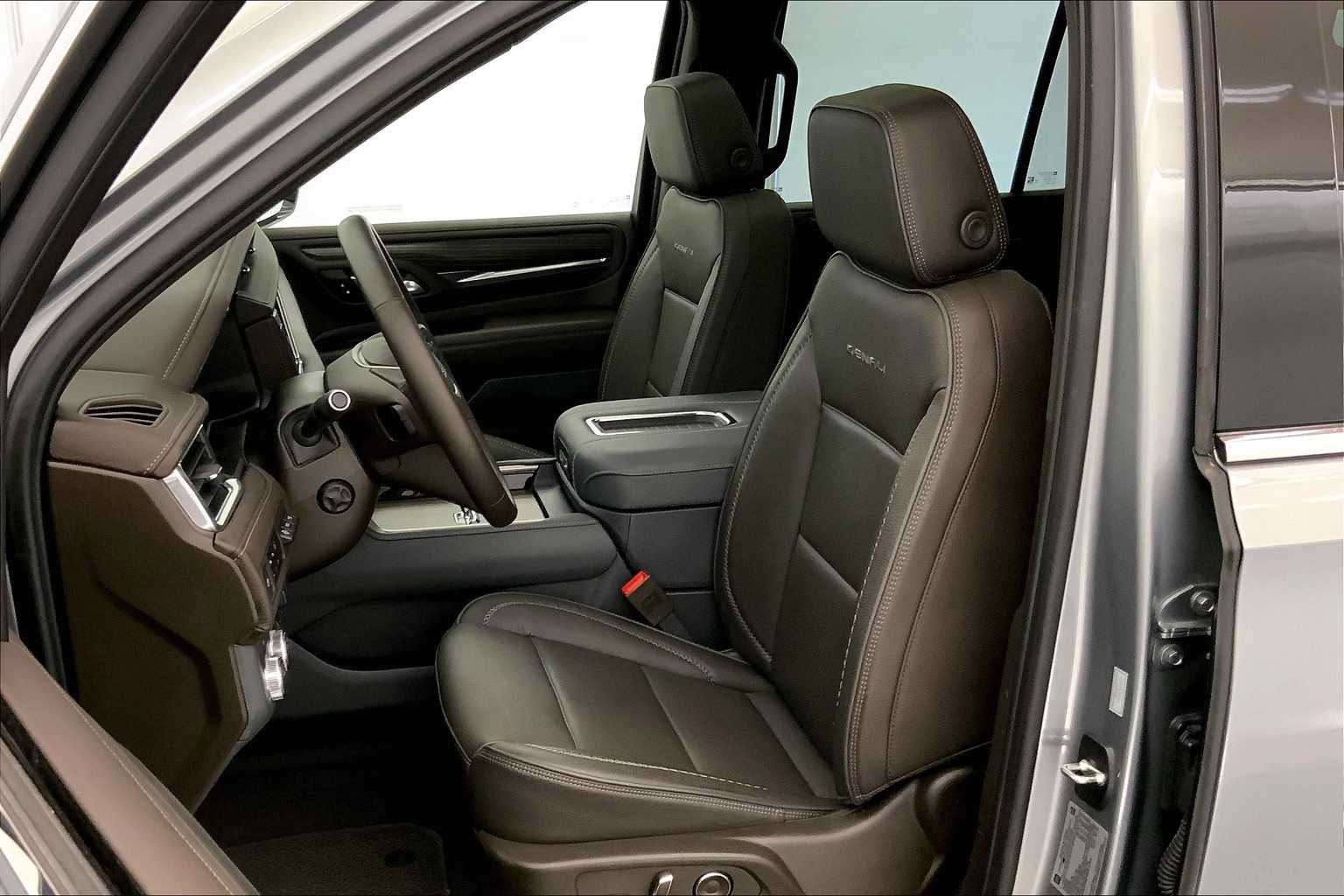 Thumbnail: 2024 GMC Yukon - 11