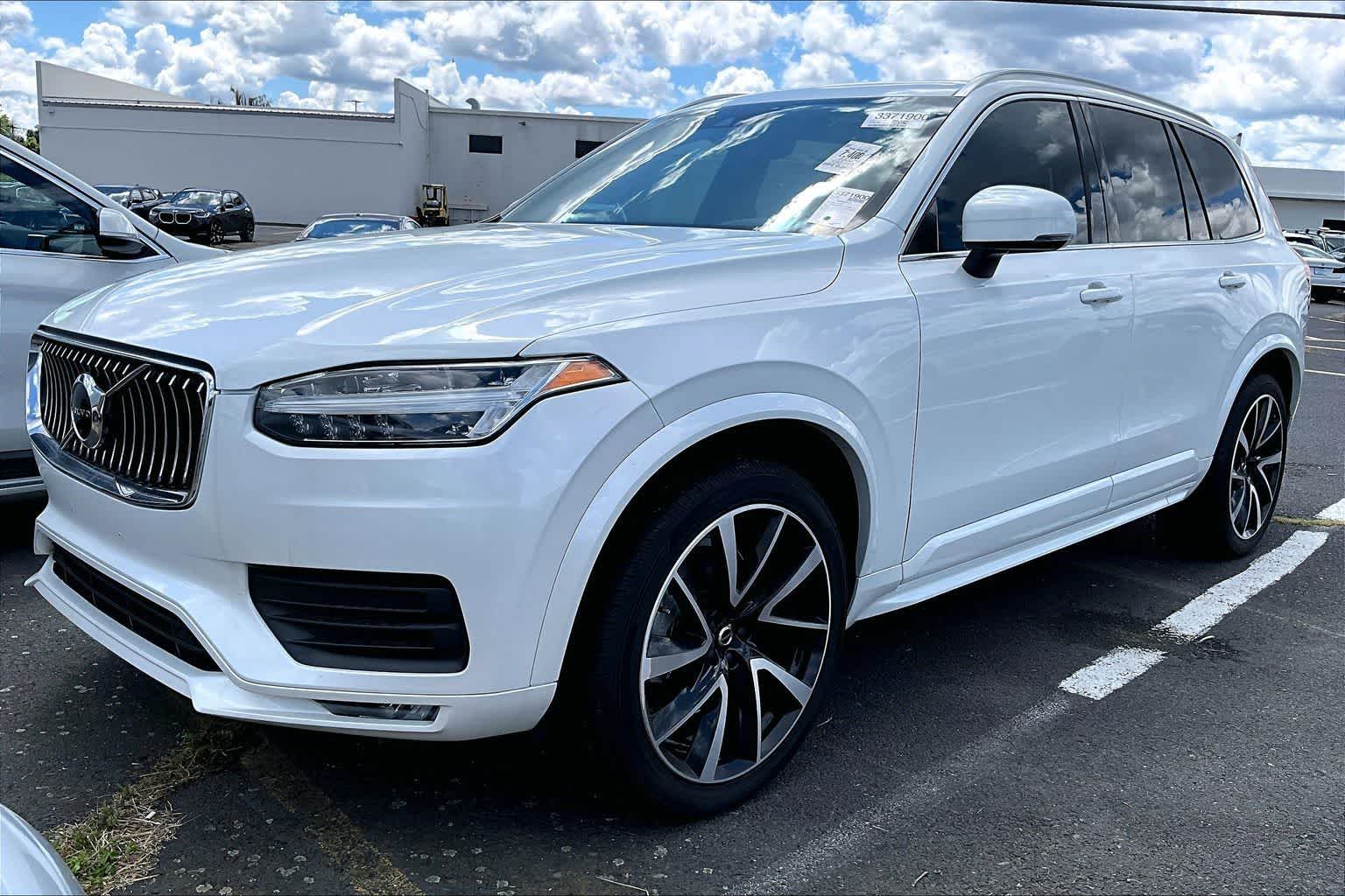 Thumbnail: 2020 Volvo XC90 - 1