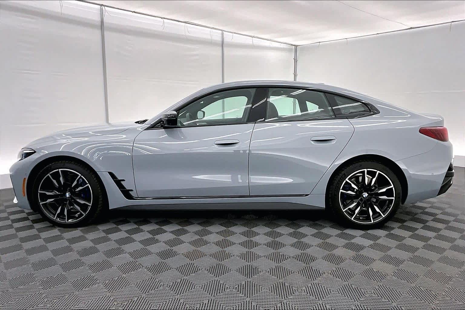 Thumbnail: 2025 BMW i4 - 3