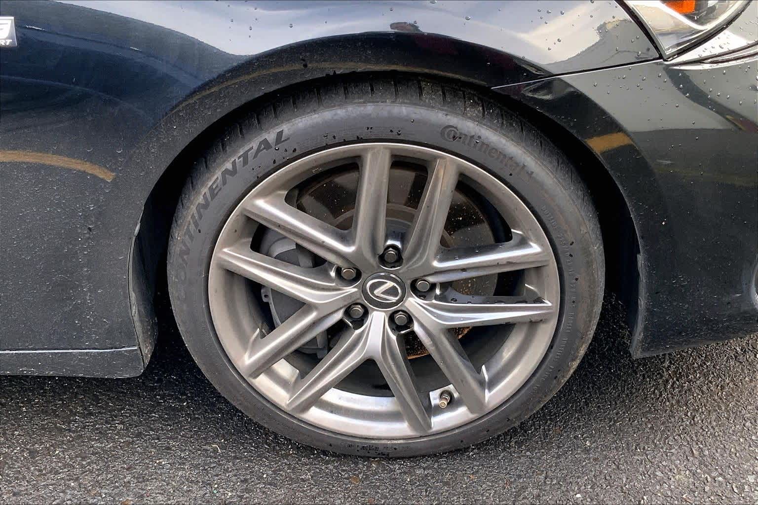 Thumbnail: 2020 Lexus IS - 12