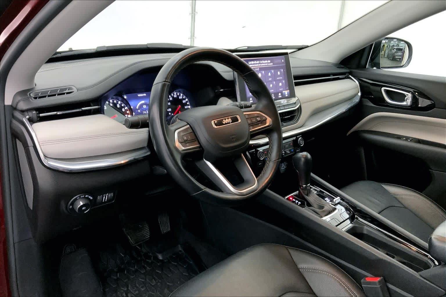 Thumbnail: 2022 Jeep Compass - 2