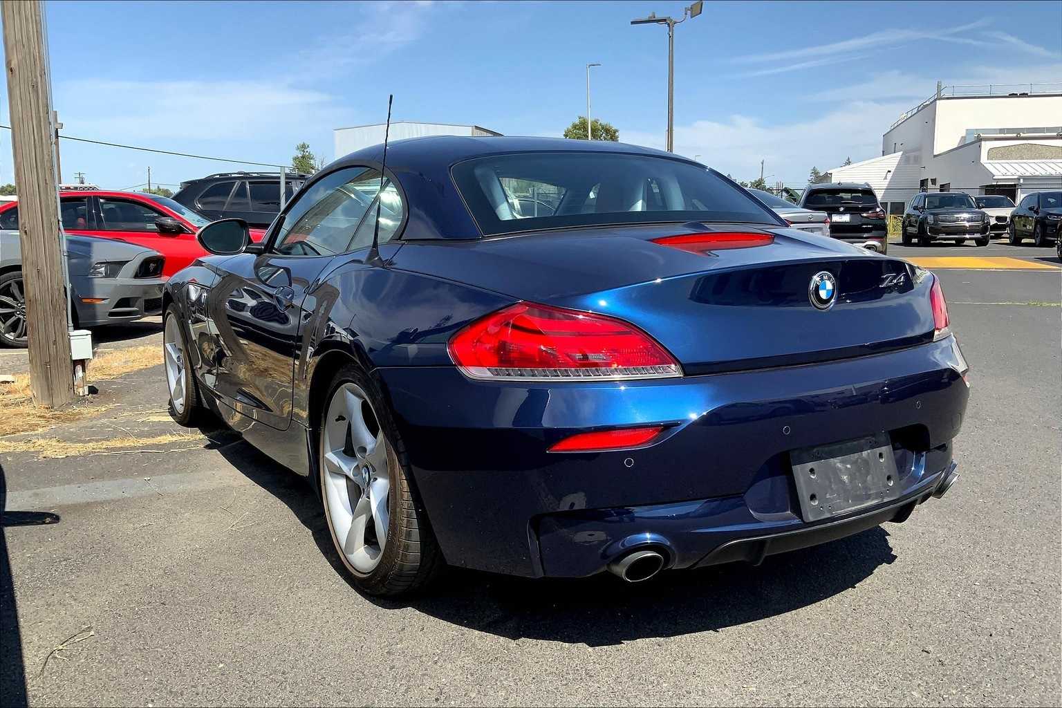 Thumbnail: 2011 BMW Z4 - 4