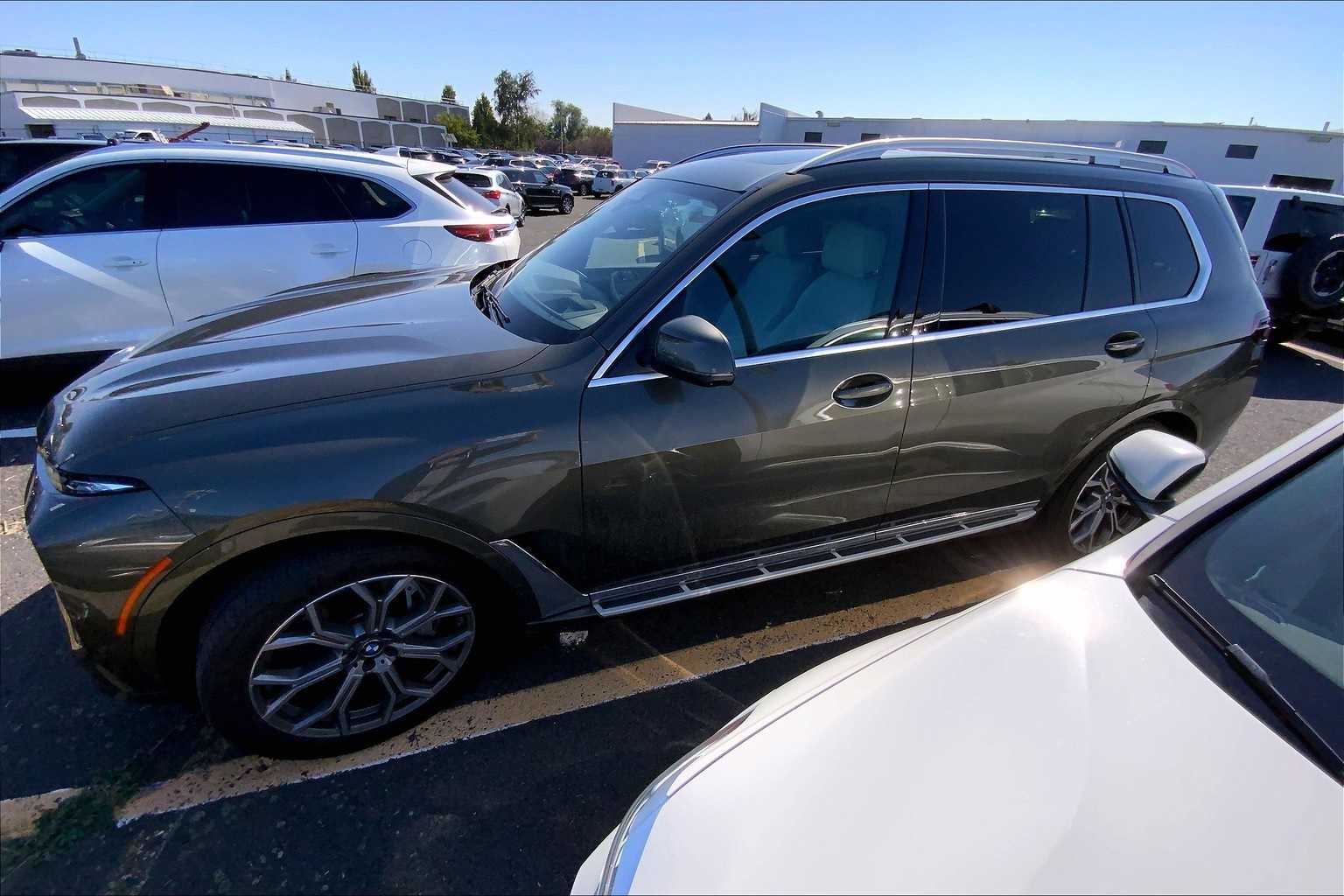 2023 Bmw X7 xDrive40i photo 3
