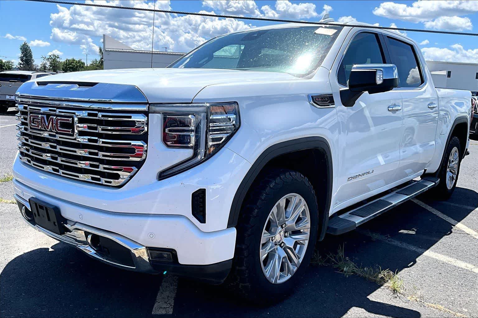 Thumbnail: 2023 GMC Sierra 1500 - 1