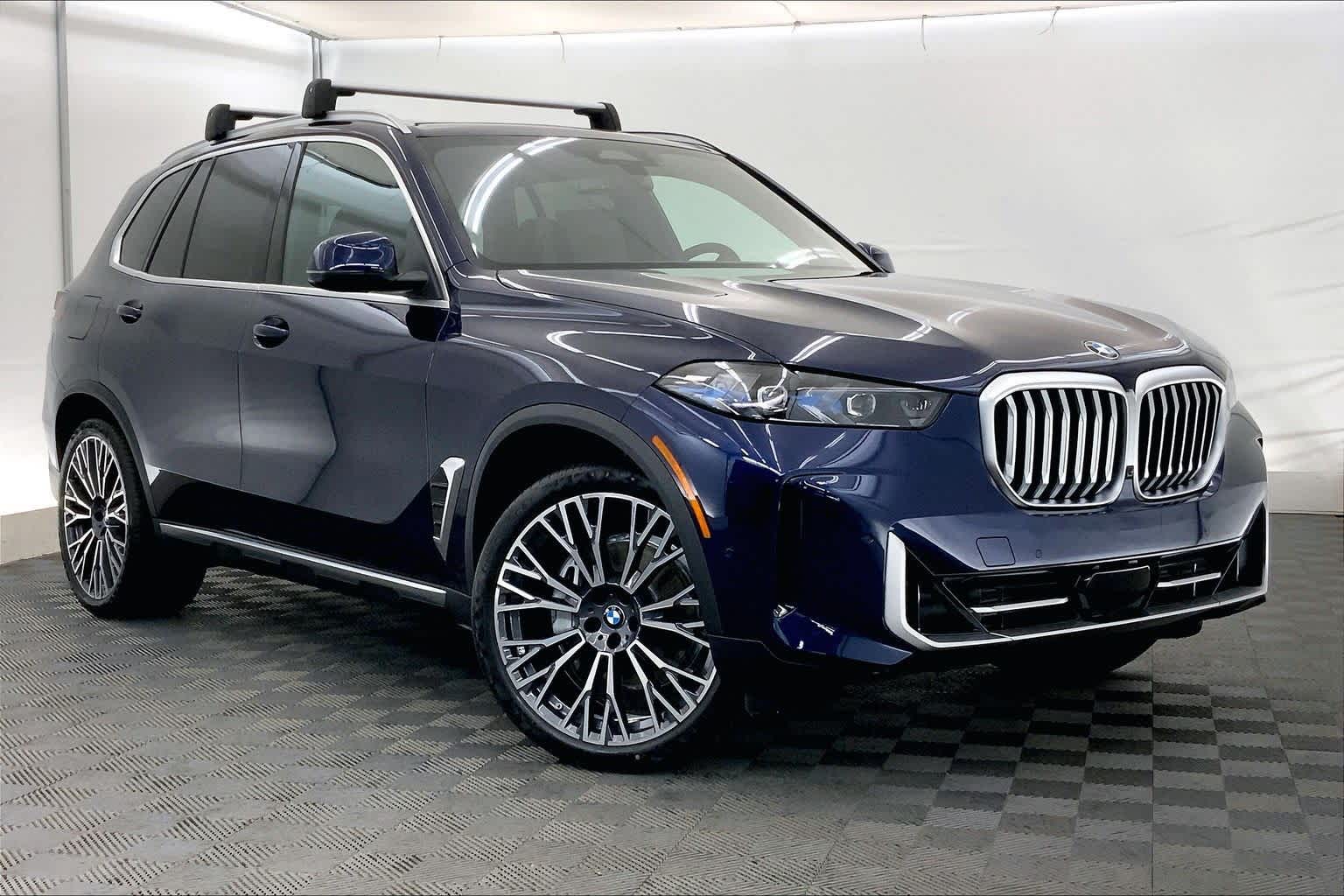 Thumbnail: 2026 BMW X5 - 21