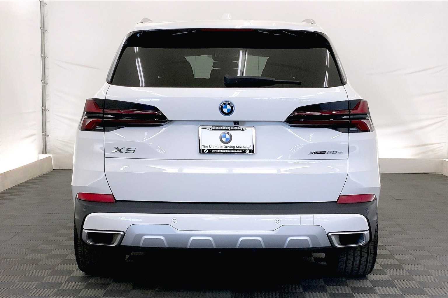 Thumbnail: 2025 BMW X5 - 5