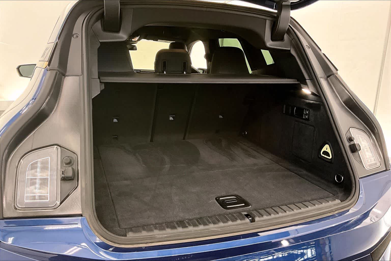 Thumbnail: 2024 BMW iX - 18