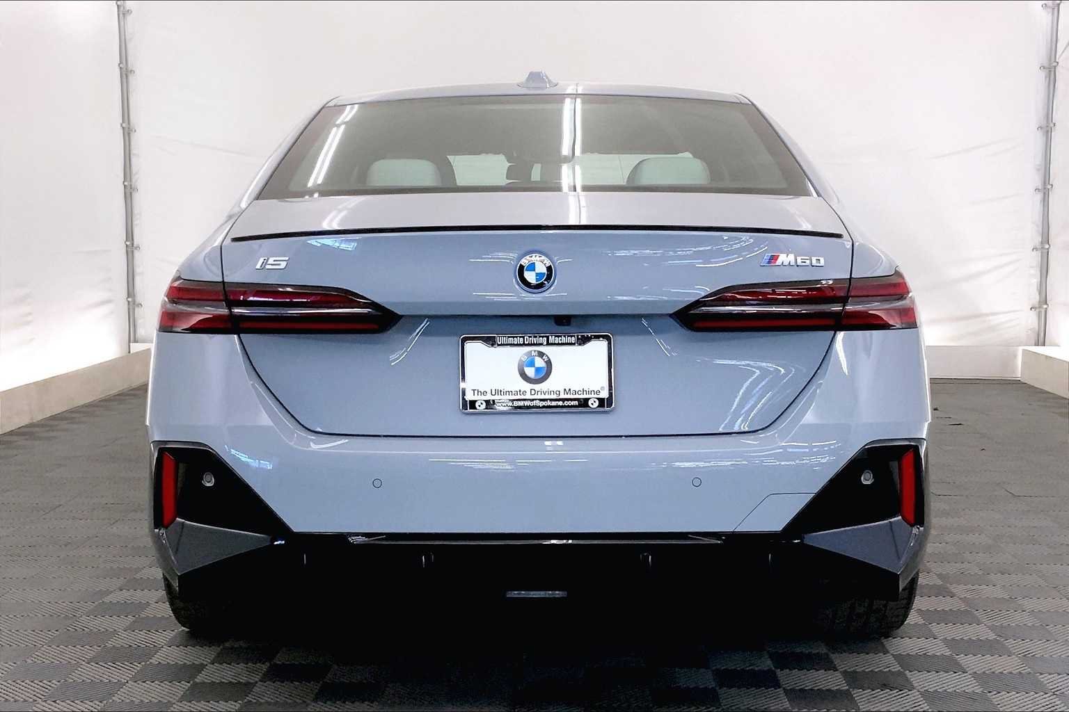 Thumbnail: 2024 BMW i5 - 5