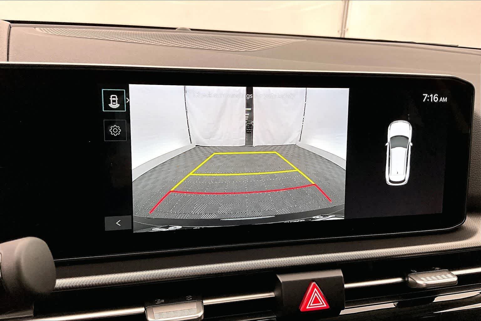 Thumbnail: 2026 Kia Sportage - 26