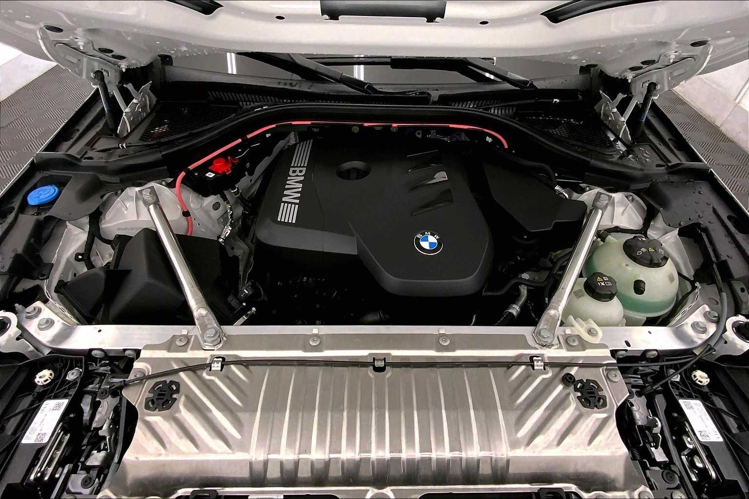 Thumbnail: 2025 BMW X3 - 9