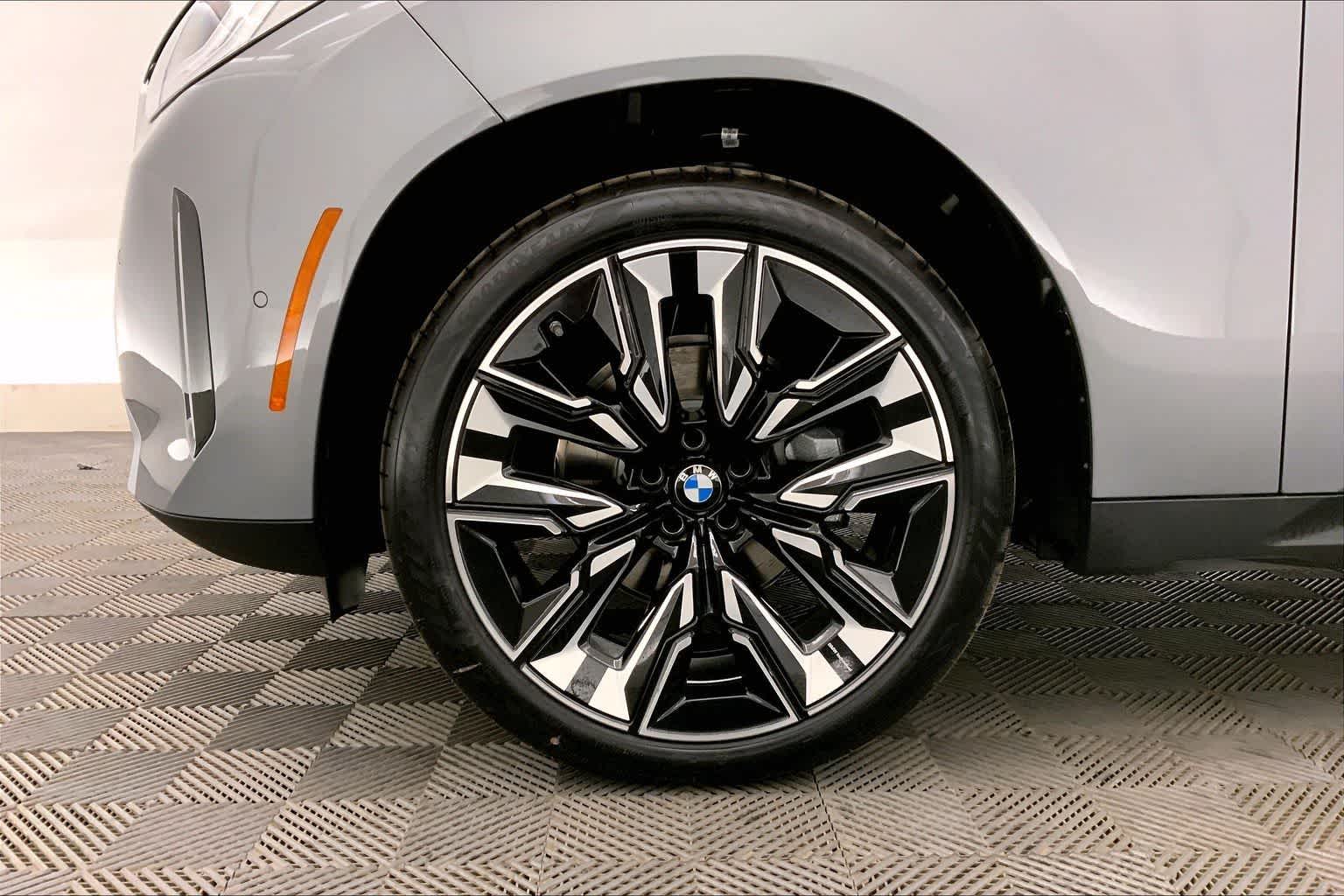 Thumbnail: 2026 BMW X3 - 8