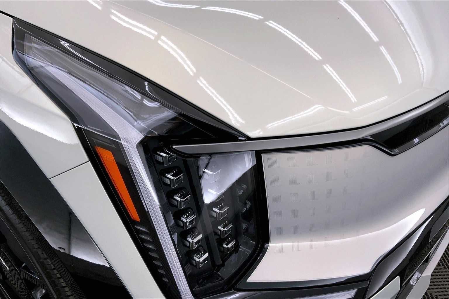 Thumbnail: 2024 Kia EV9 - 31