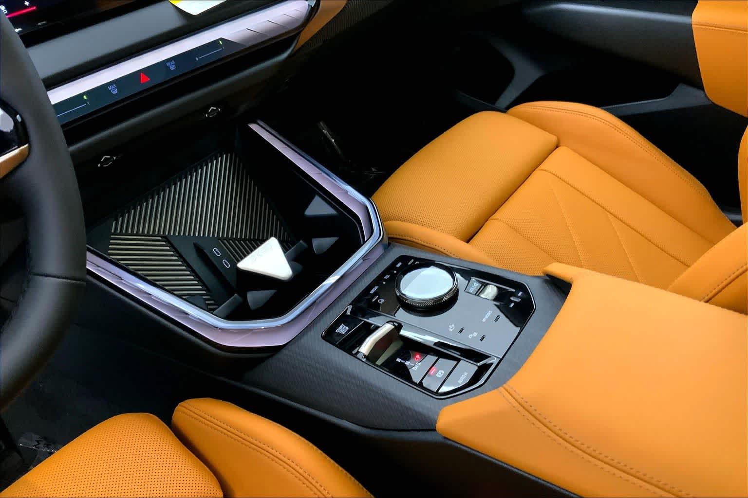 Thumbnail: 2025 BMW X3 - 17