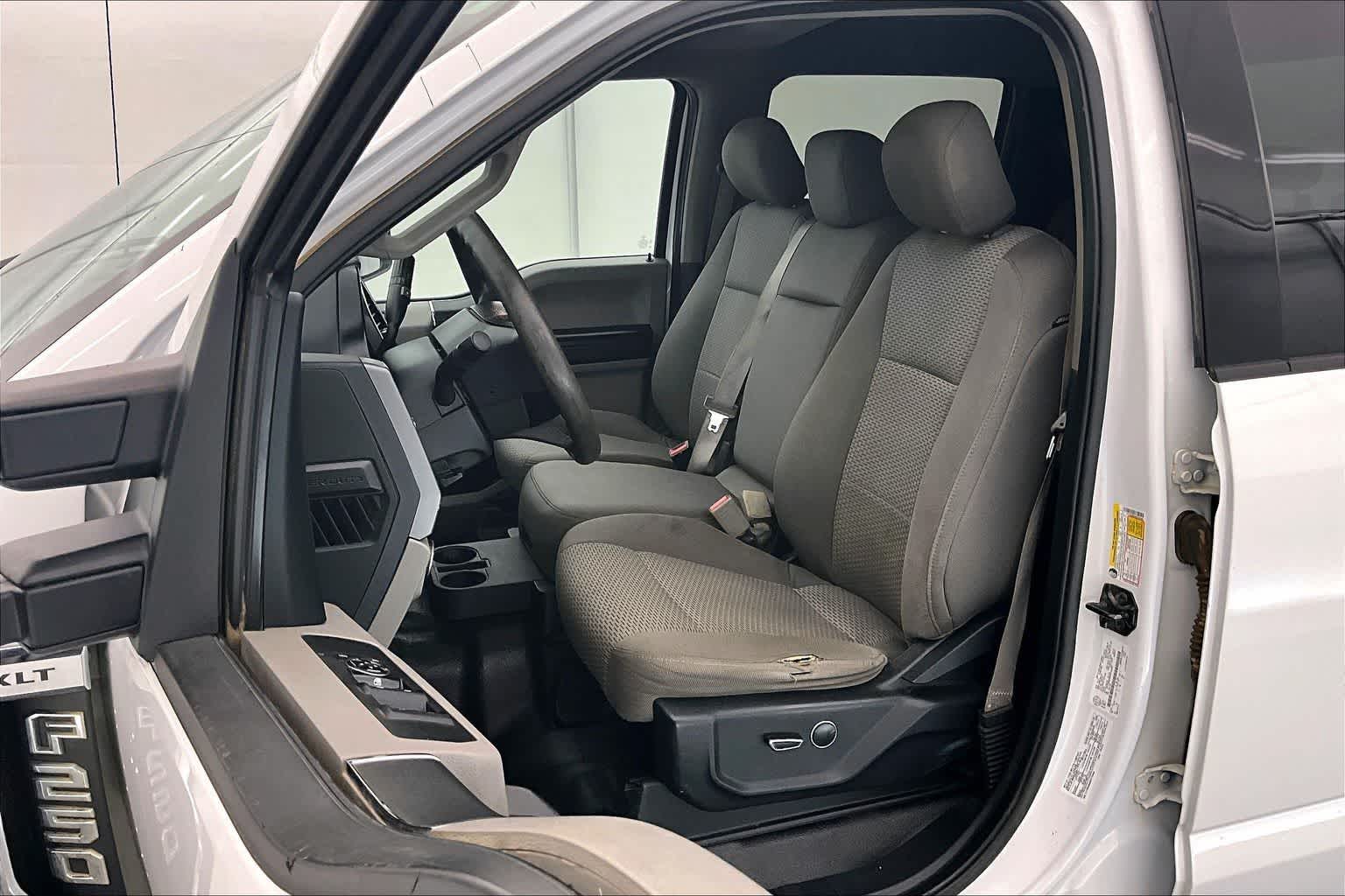 Thumbnail: 2019 Ford F-250 - 11