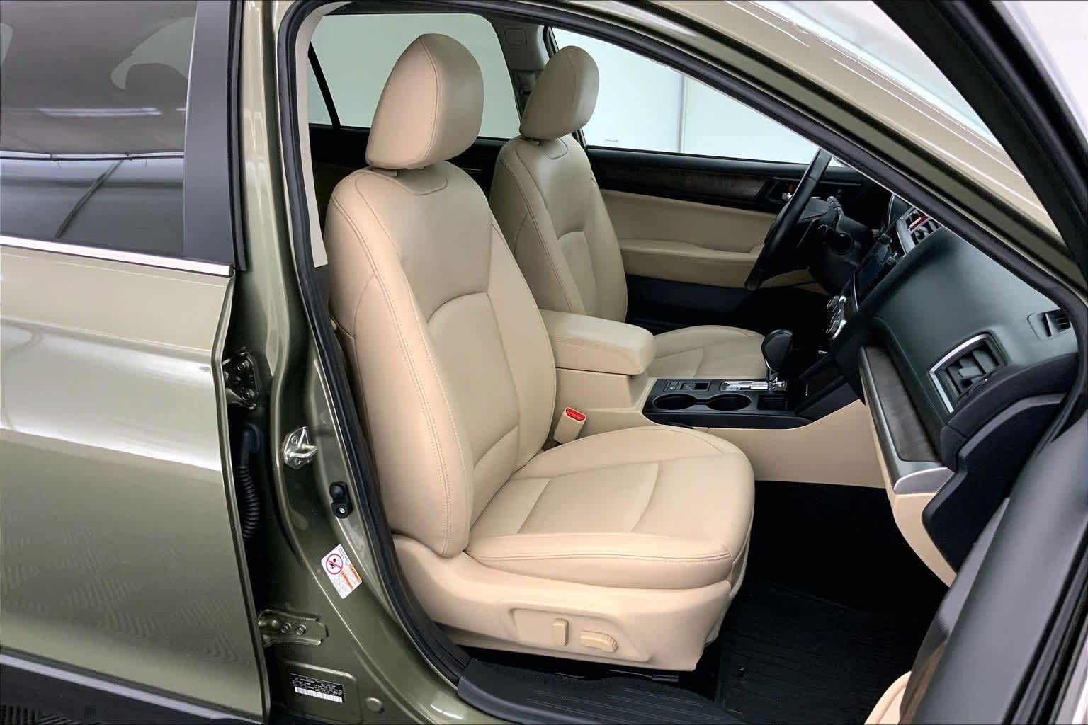 Thumbnail: 2016 Subaru Outback - 13