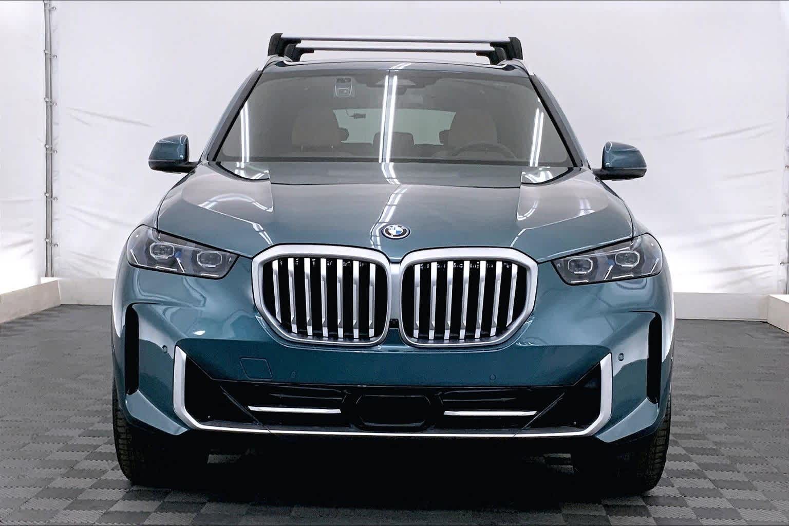 Thumbnail: 2026 BMW X5 - 6