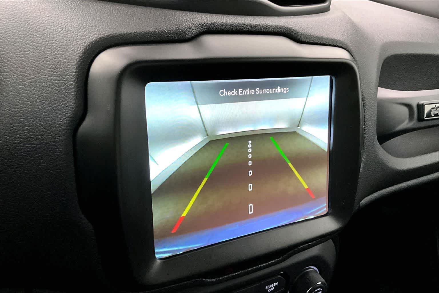 Thumbnail: 2021 Jeep Renegade - 26