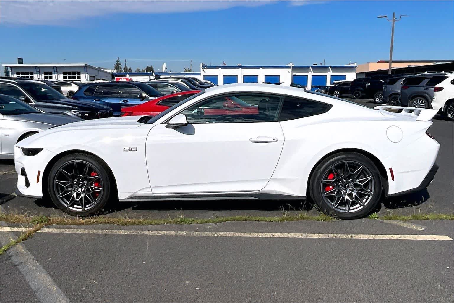 Thumbnail: 2025 Ford Mustang - 3