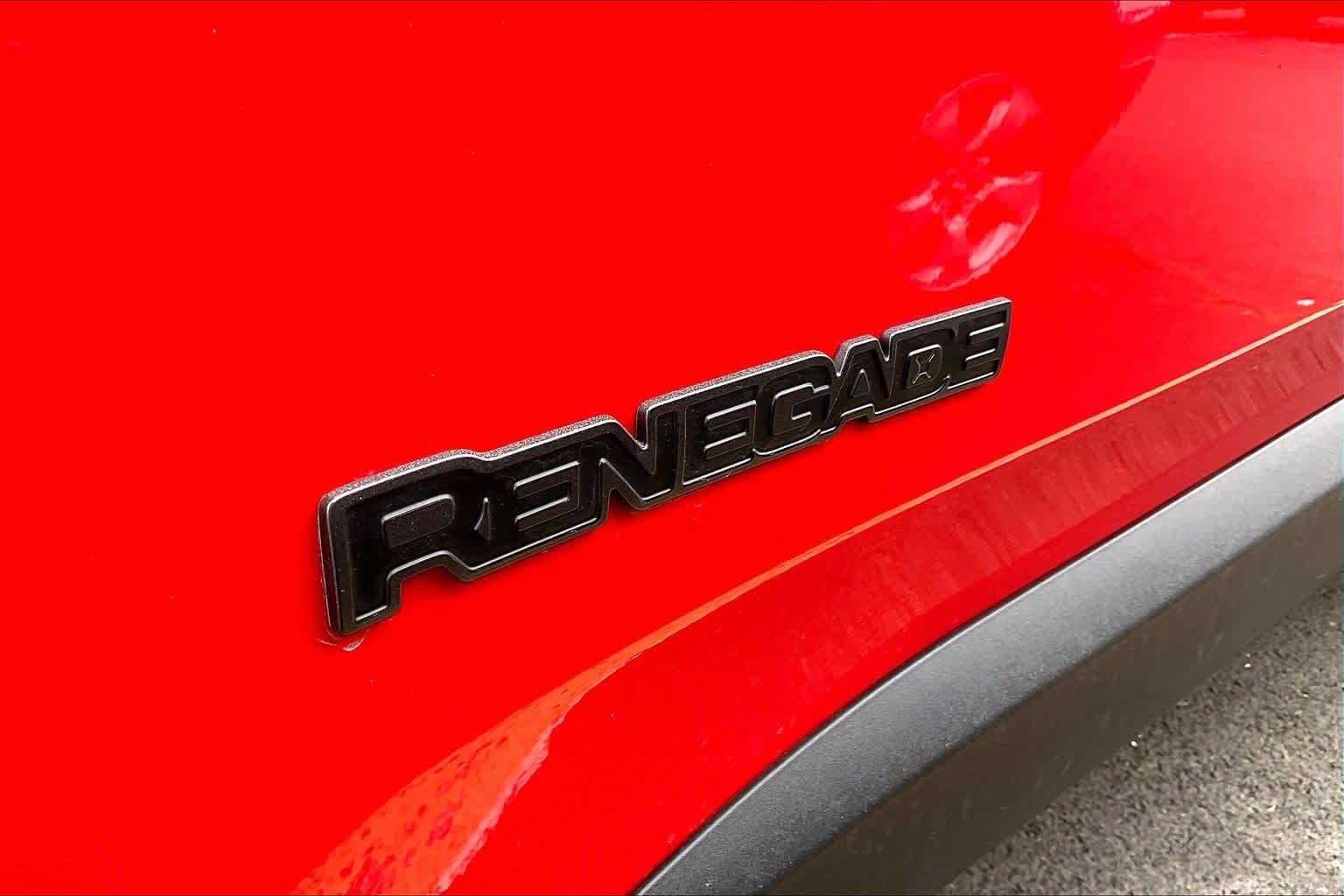 Thumbnail: 2020 Jeep Renegade - 7
