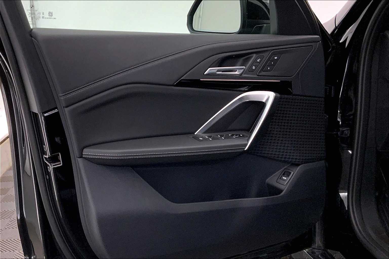 Thumbnail: 2025 BMW X1 - 27