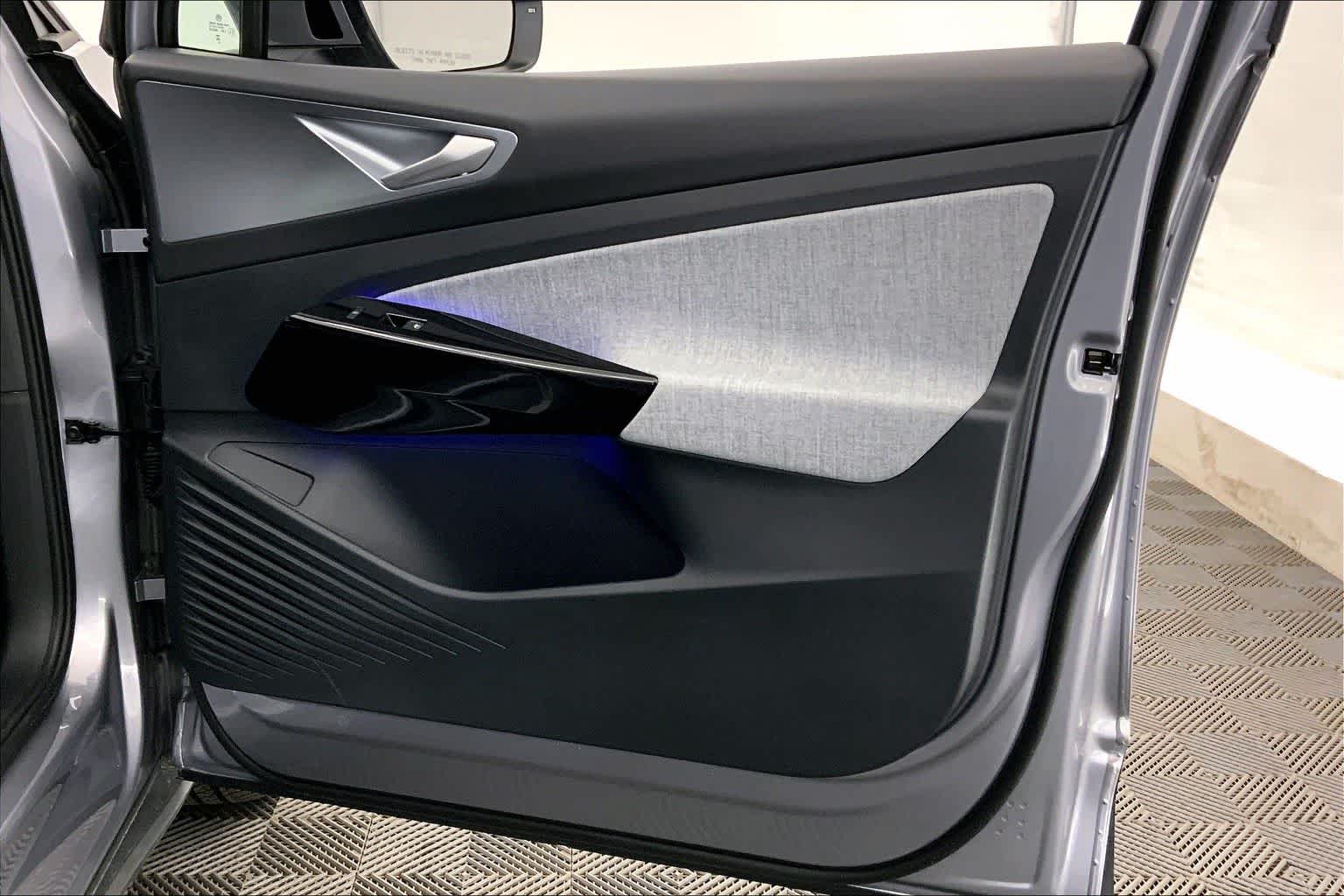 Thumbnail: 2023 Volkswagen ID.4 - 28