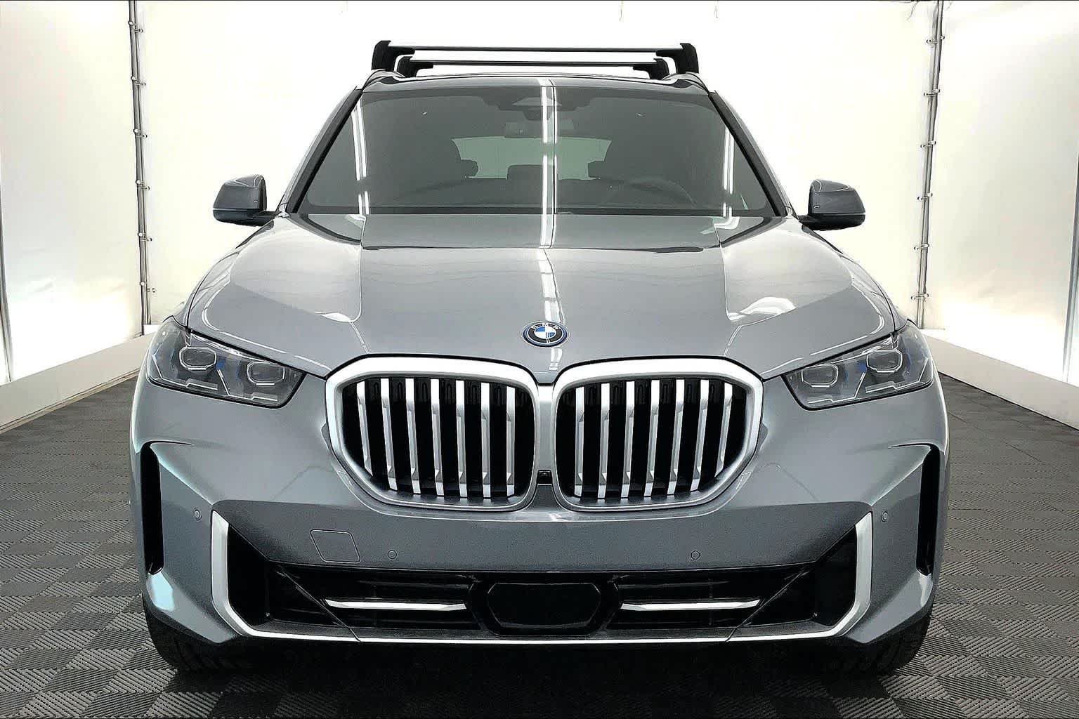 Thumbnail: 2026 BMW X5 - 6
