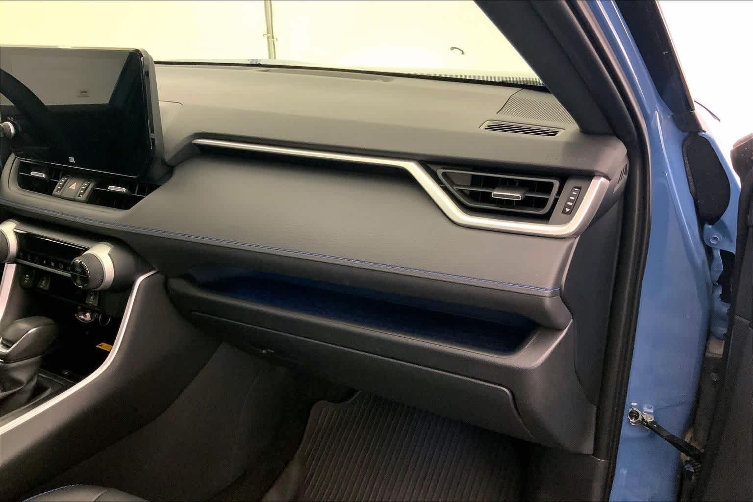 Thumbnail: 2024 Toyota RAV4 - 23