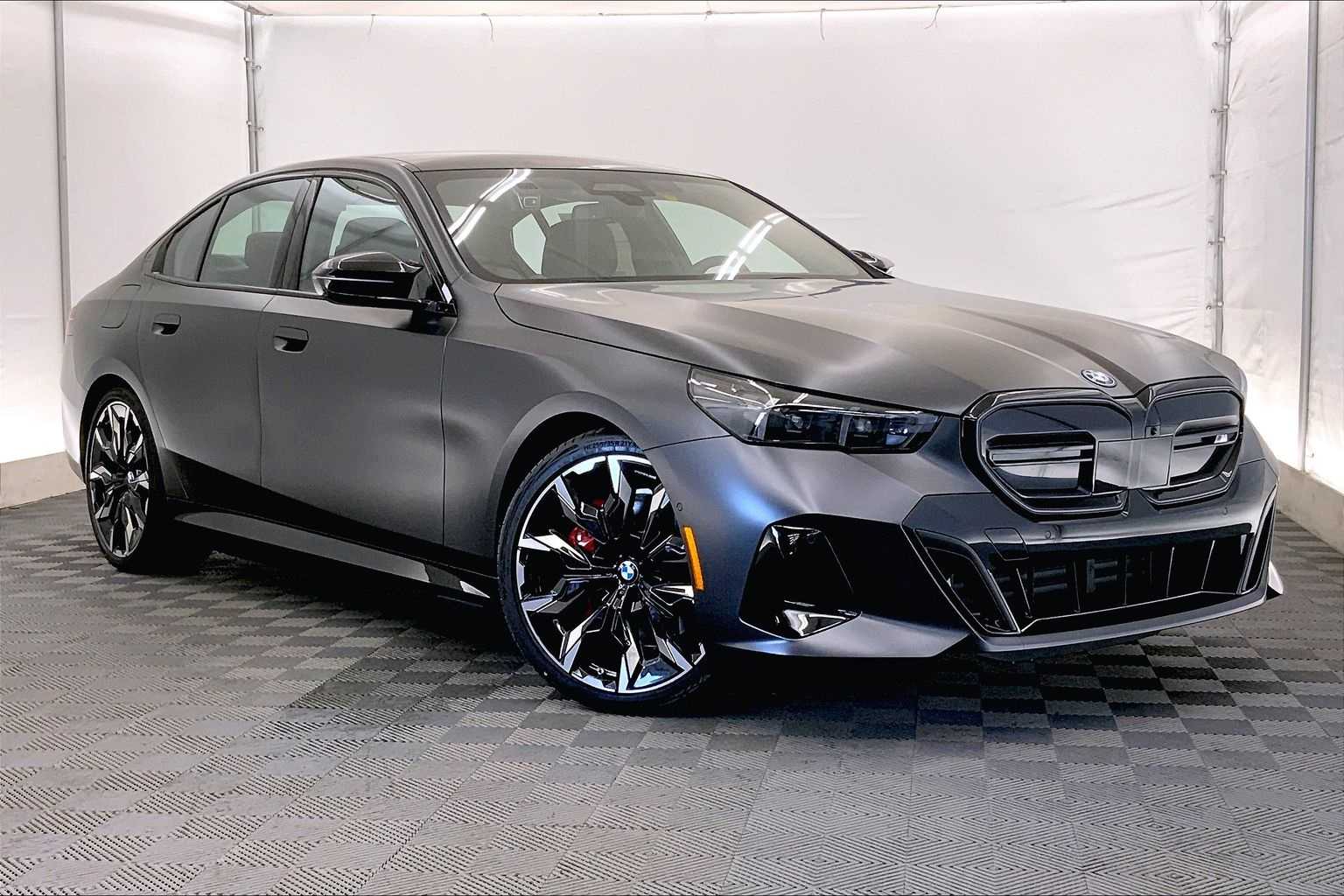 Thumbnail: 2025 BMW i5 - 21