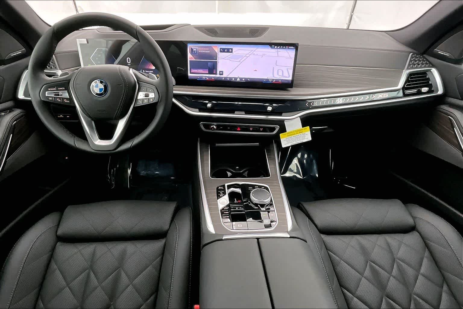 Thumbnail: 2026 BMW X5 - 10