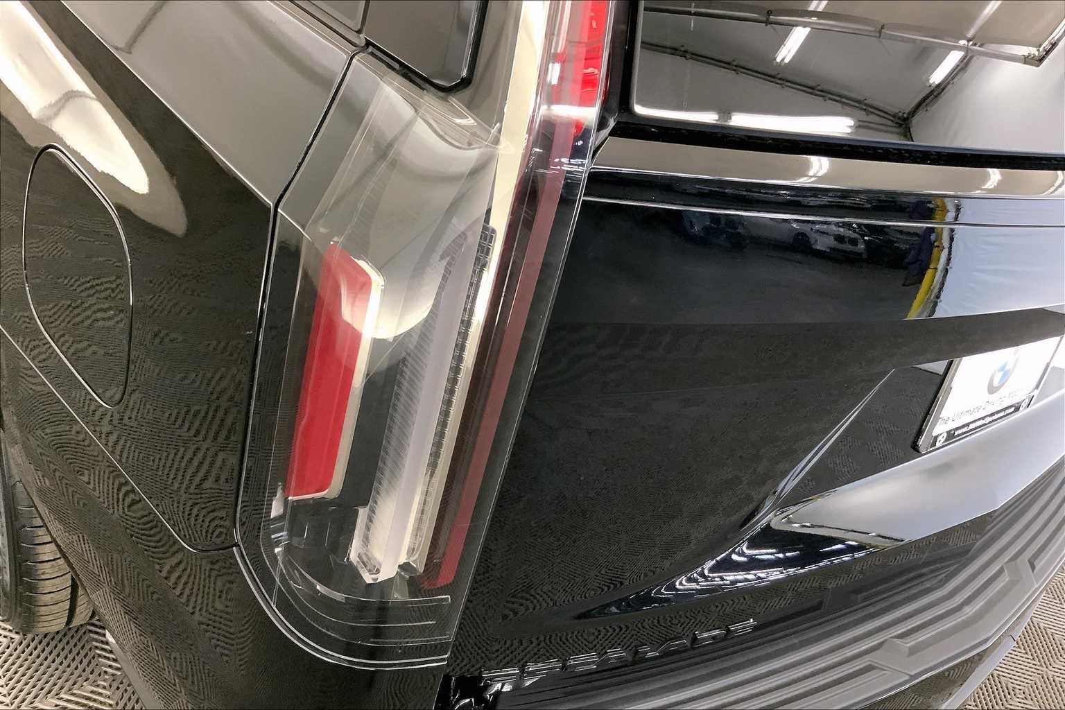 2021 Cadillac Escalade Sport Platinum 32