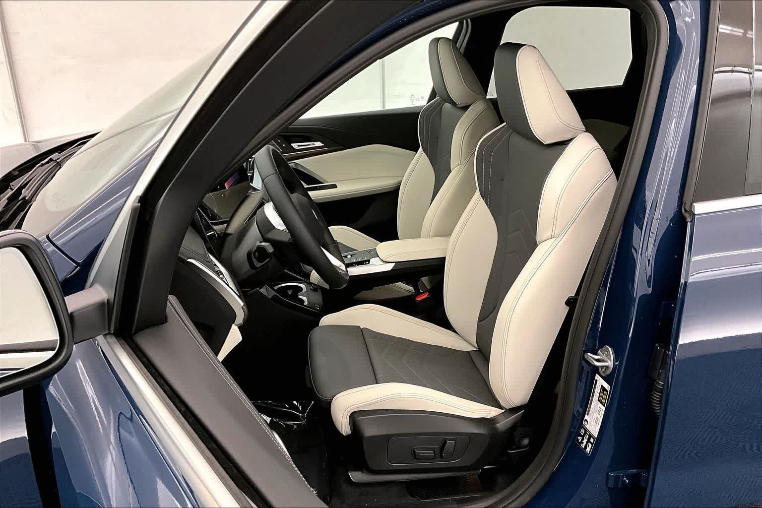 Thumbnail: 2026 BMW X1 - 11