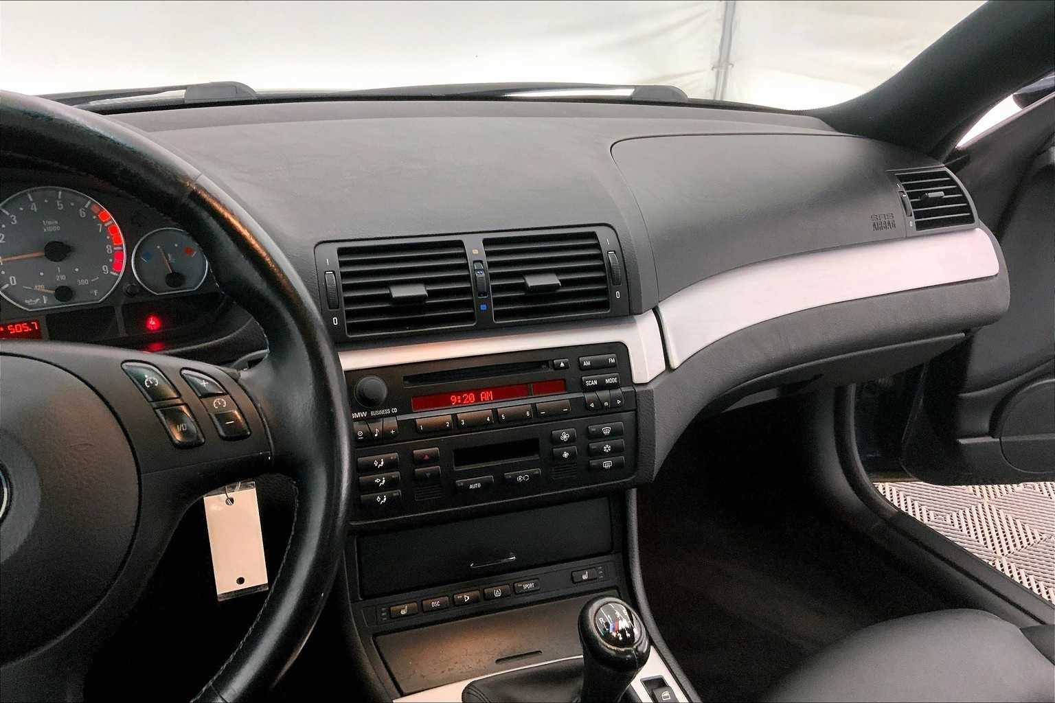 Thumbnail: 2004 BMW M3 - 14