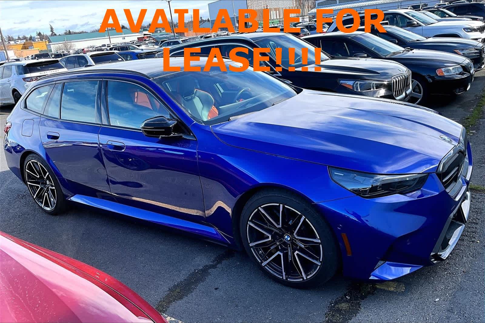 Thumbnail: 2025 BMW M5 - 9