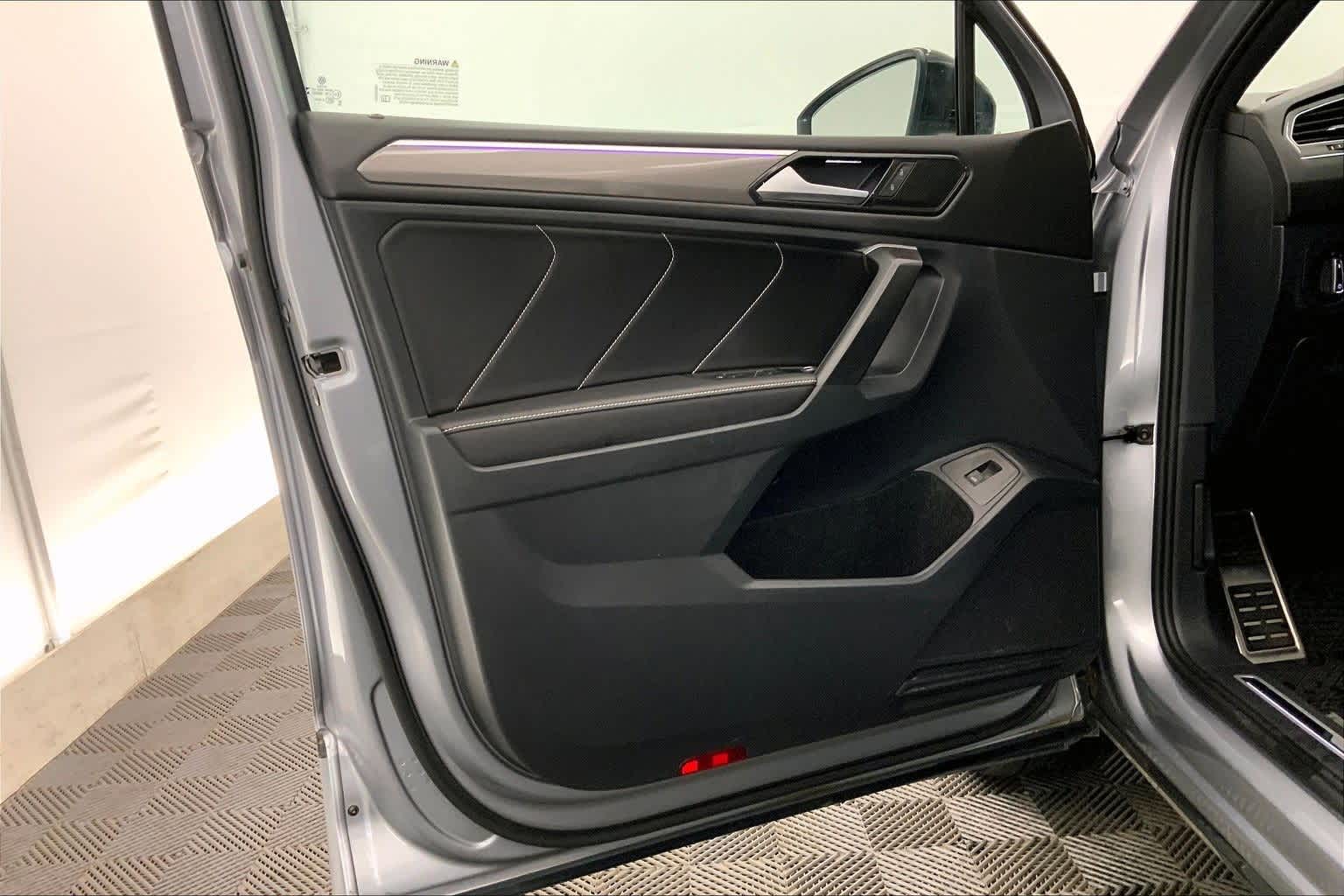 Thumbnail: 2024 Volkswagen Tiguan - 27