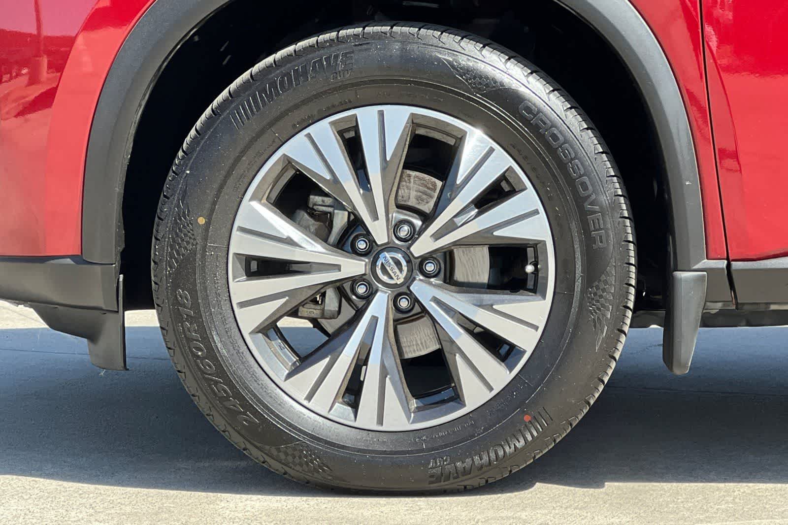 Thumbnail: 2021 Nissan Rogue - 30