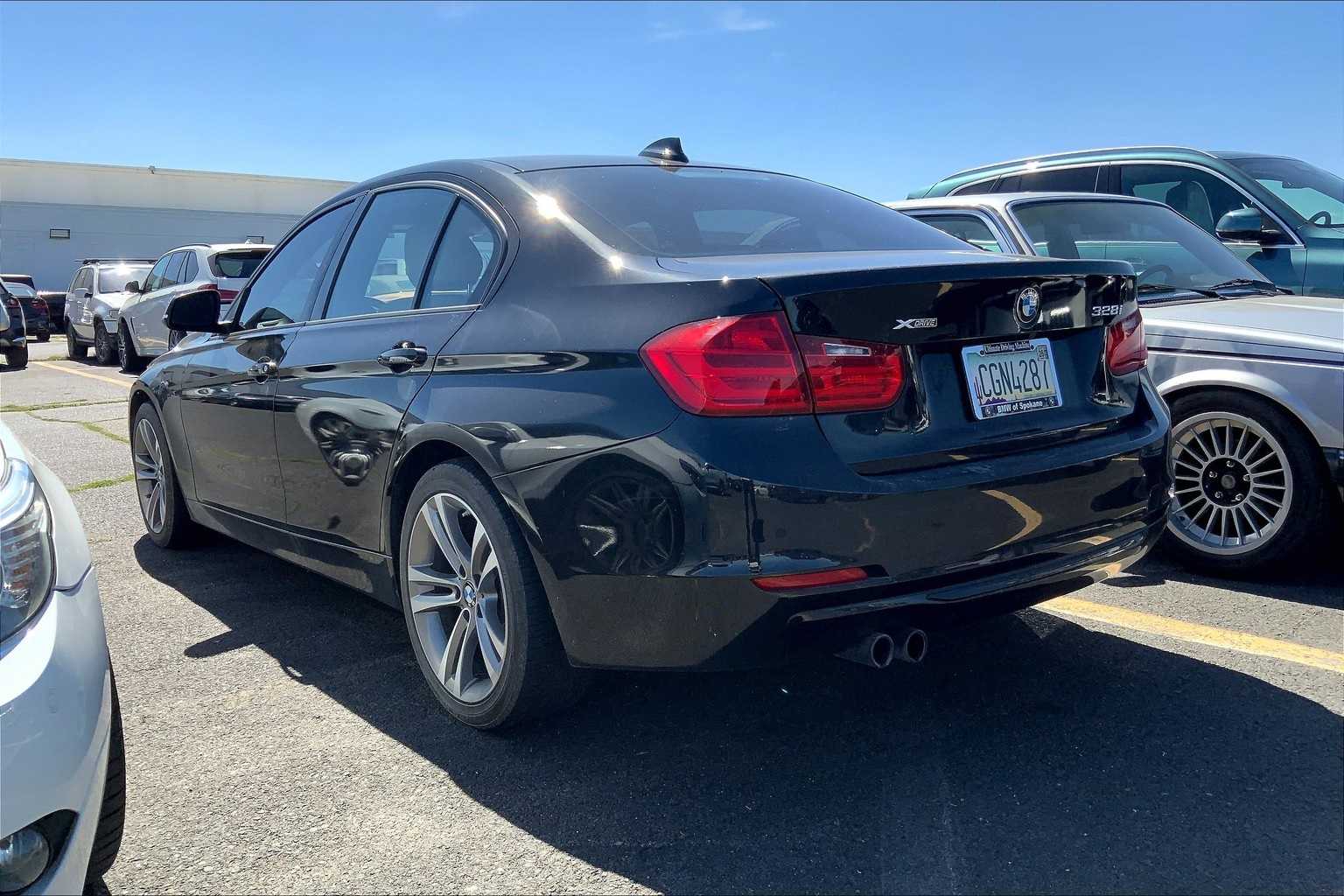 Thumbnail: 2014 BMW 3 Series - 4