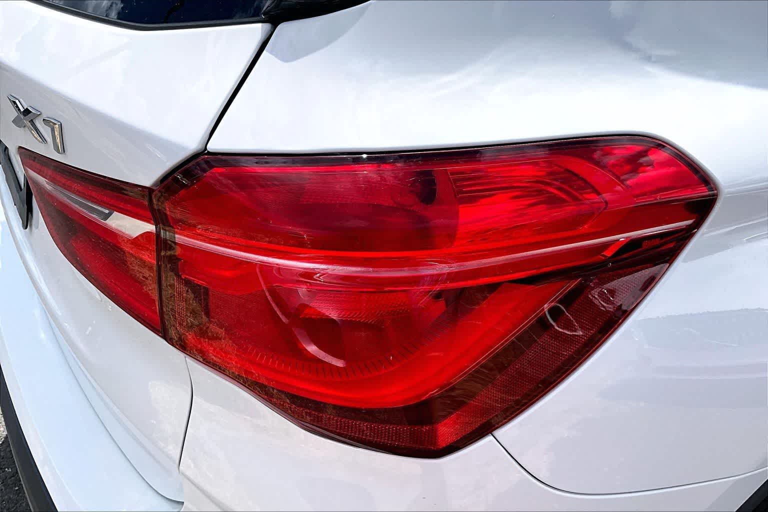 Thumbnail: 2018 BMW X1 - 12