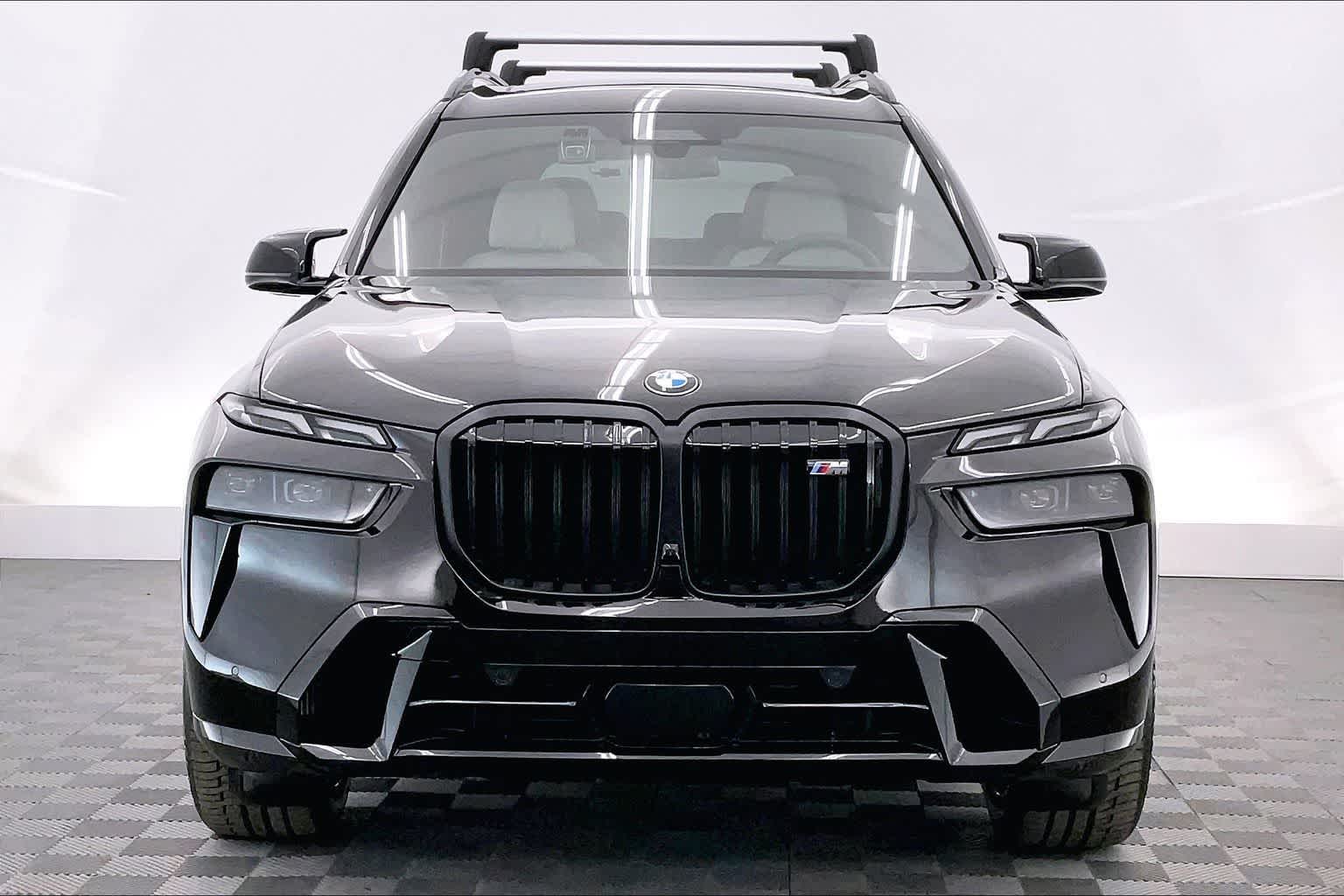 Thumbnail: 2026 BMW X7 - 6