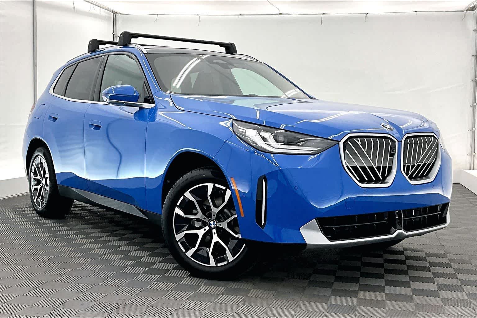 Thumbnail: 2026 BMW X3 - 21