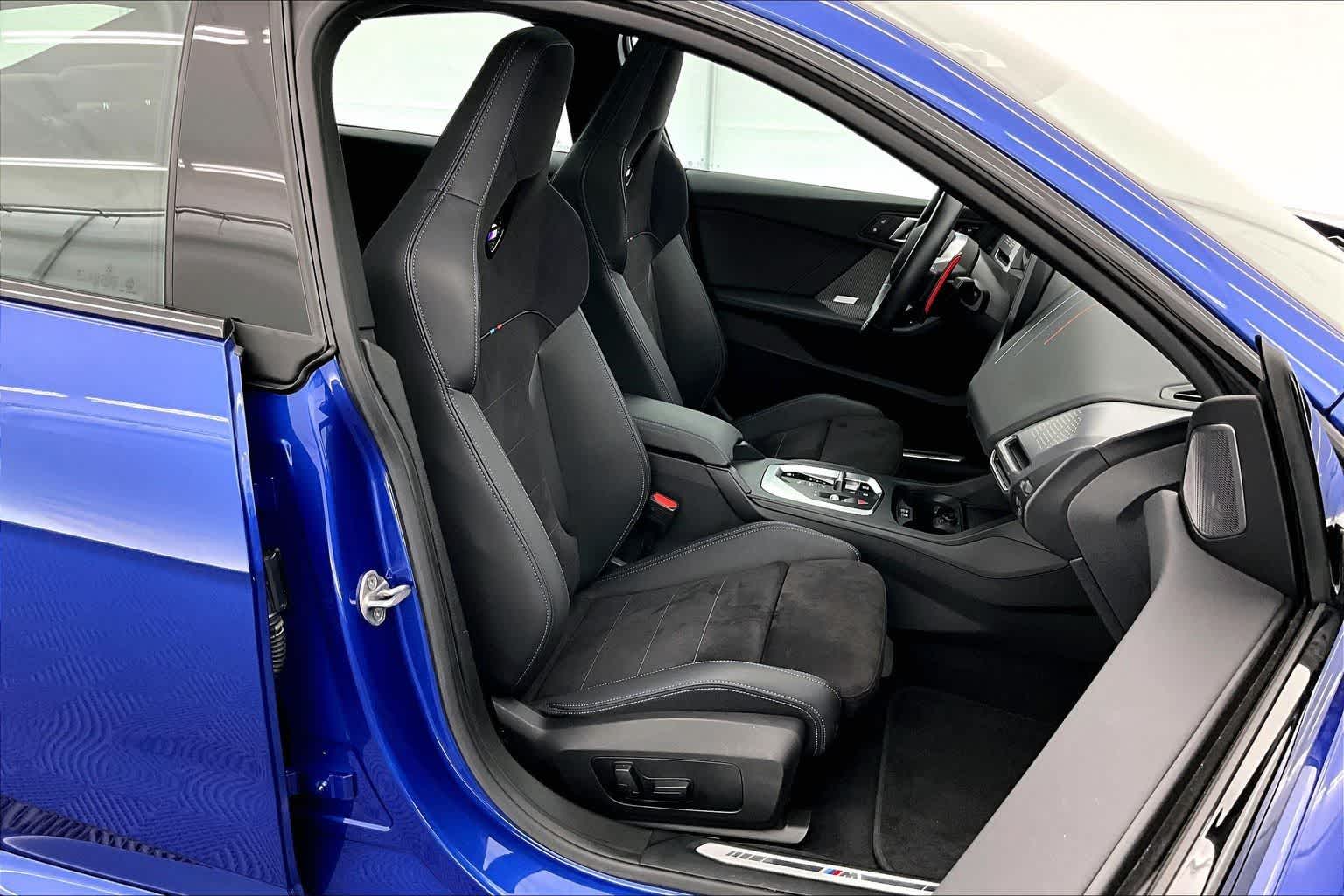 Thumbnail: 2025 BMW 2 Series - 13