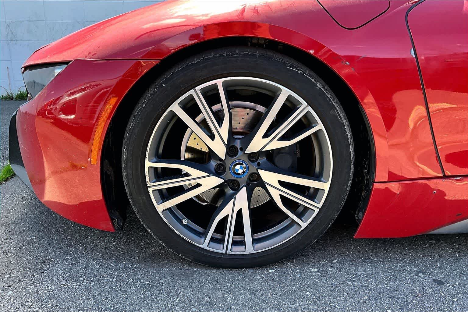 Thumbnail: 2017 BMW  - 8